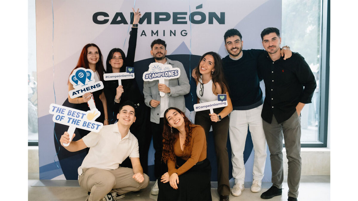 Campeones Awarded Team